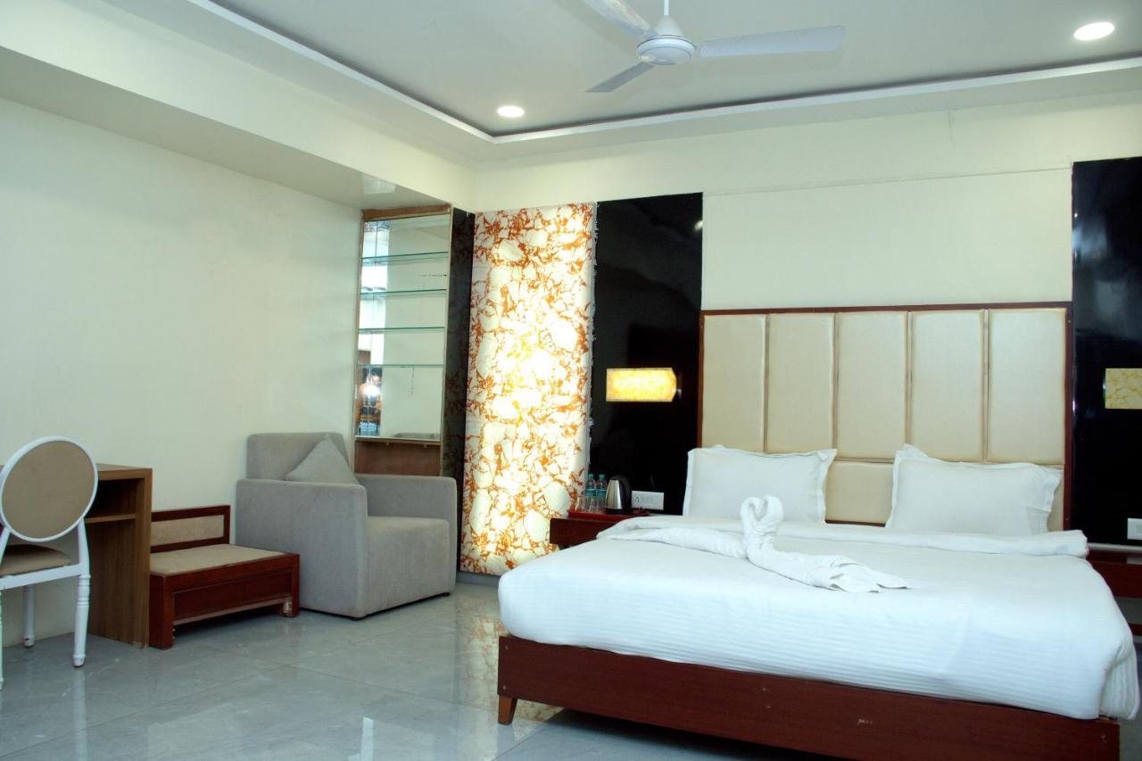 Santu Basil - An Eco Resort Bhavnagar Luaran gambar